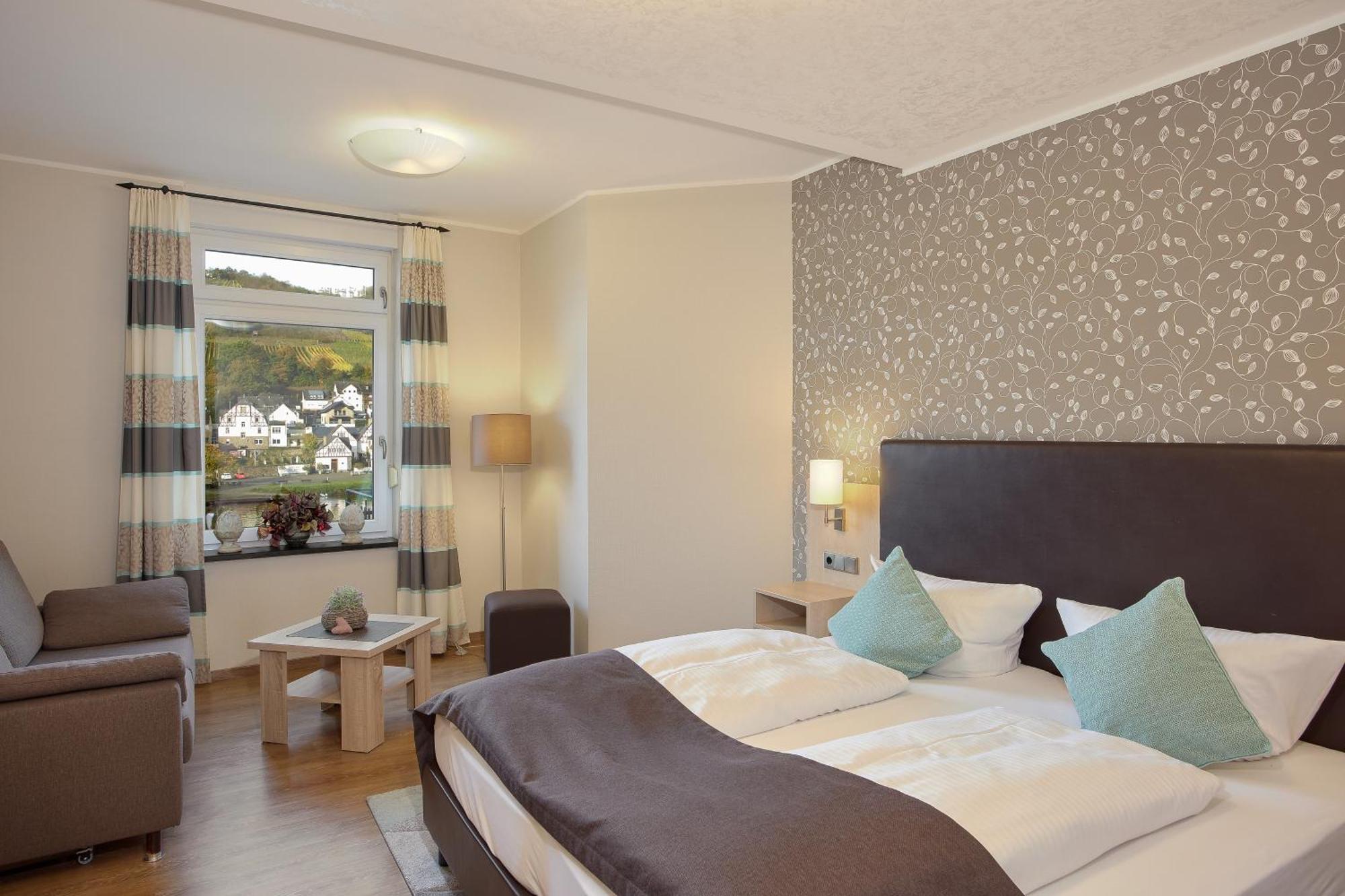 Mayer'S Weinhotel Zell an der Mosel Esterno foto